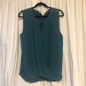 NWT 41 Hawthorn Mixed Material Sleeveless Blouse